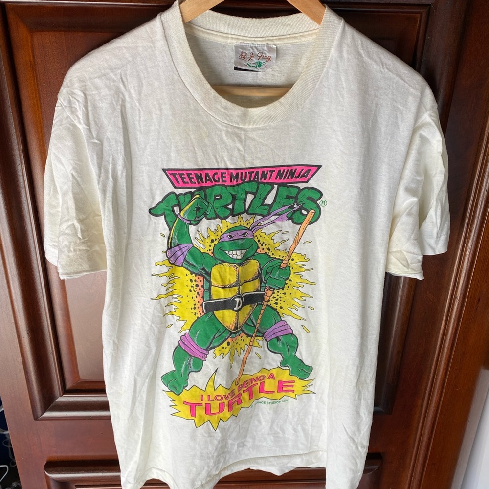 Vintage 1990 Ninja Turtles “I love being a Turtle” Donatello Graphic Tee Shirt